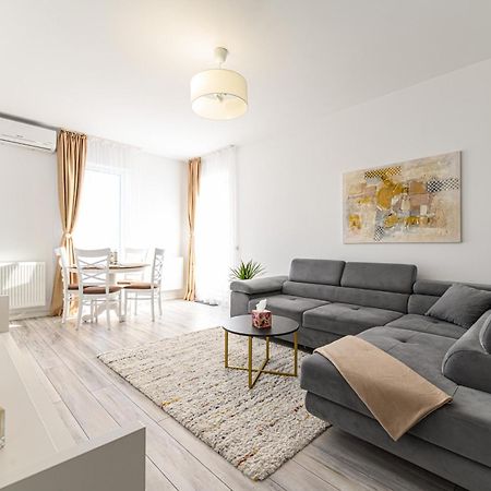 Mabu Apartment Brasov Luaran gambar
